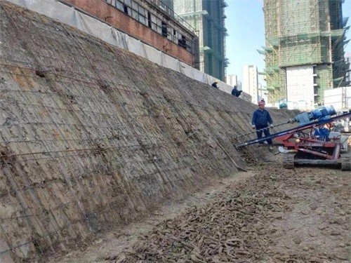 上林建筑边坡支护